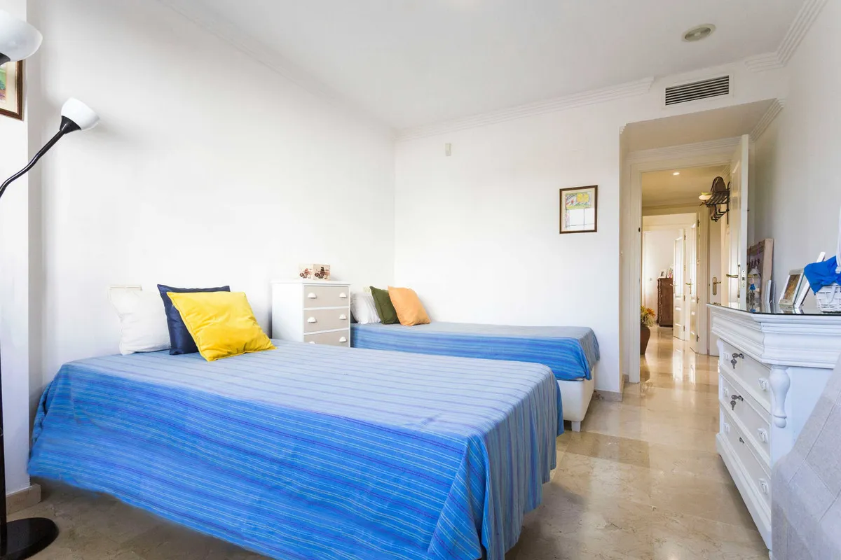 96a6f81a-a409-4bcb-8aa3-b34b3435c859