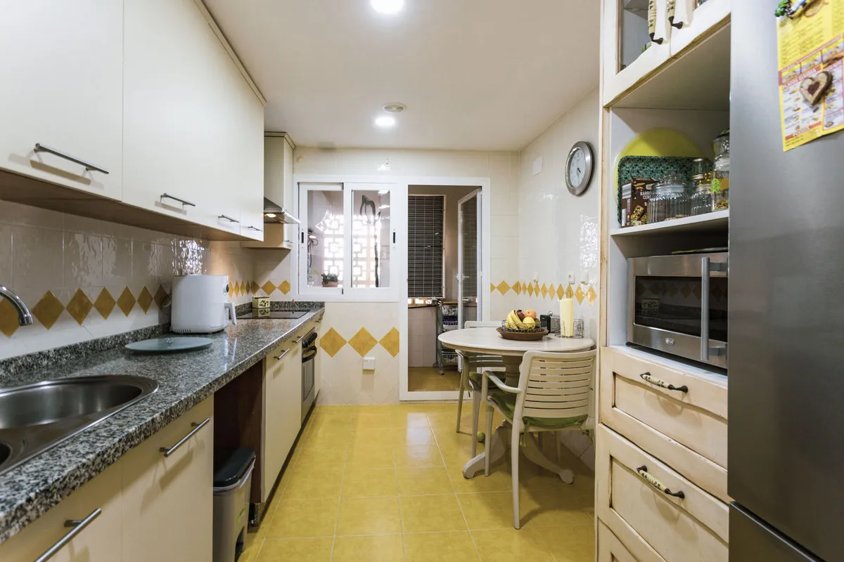 fa3bd3cc-757d-4ee3-bd15-ed2008141fea