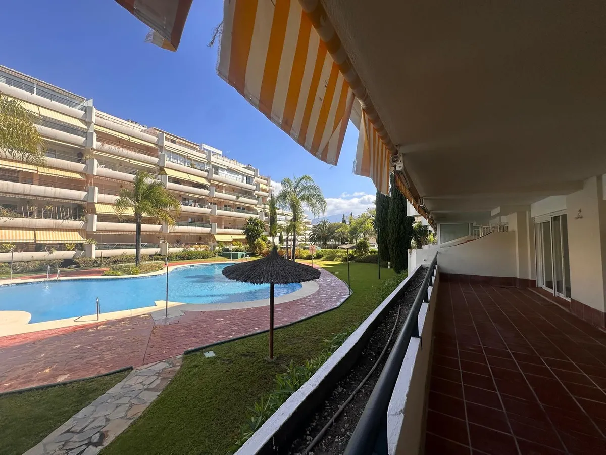 e93bd61b-5924-452c-8905-6e7629347176