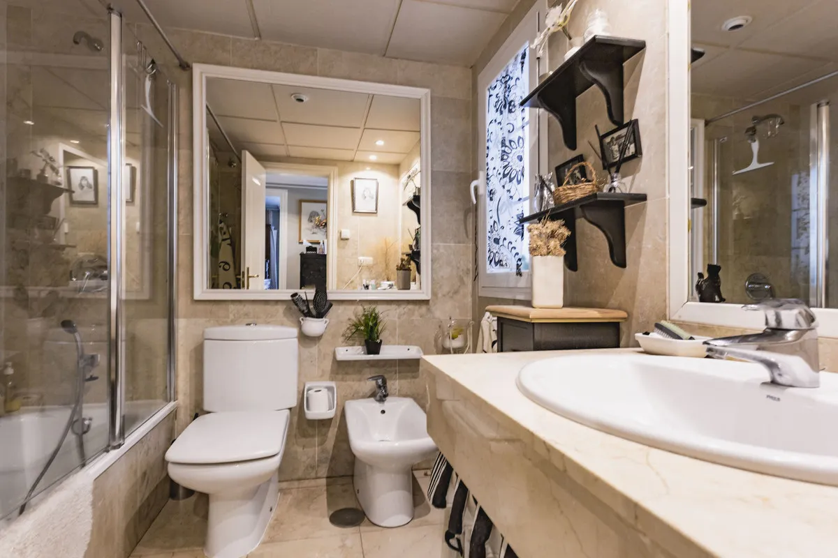 d09771b2-d8ef-4aaf-b723-5aae9276554c