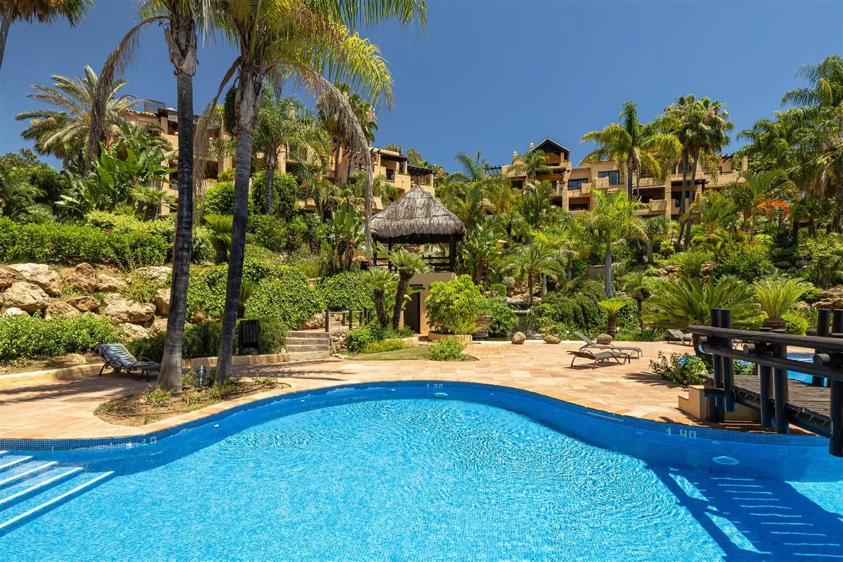 68a64fa3-6832-4081-bdce-332bad52926a