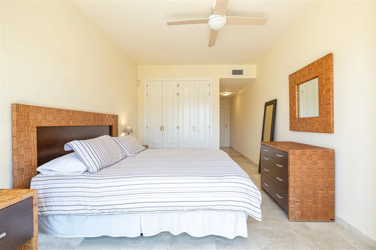 de7f844e-5777-448a-a2c7-2cf941ec2568