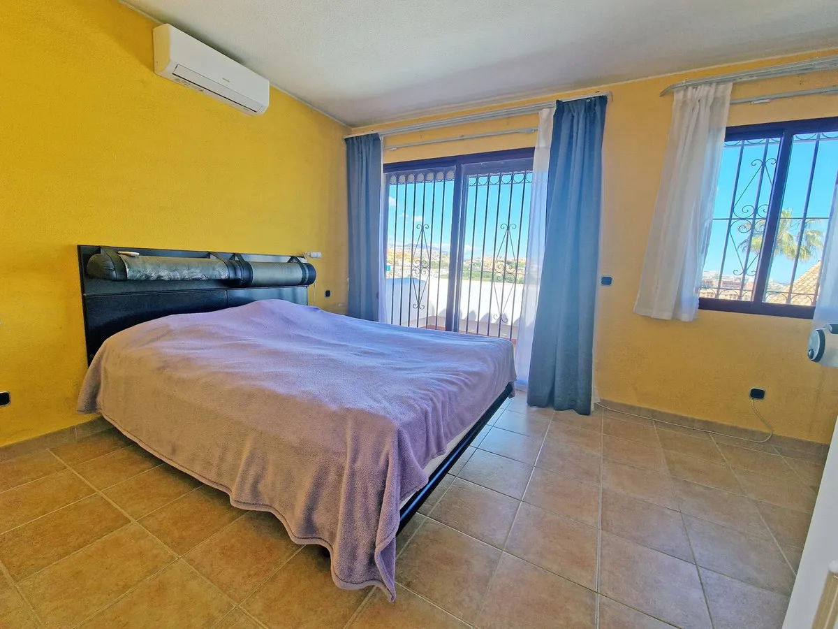 84a585eb-945a-48c4-b3e2-d4d622258729