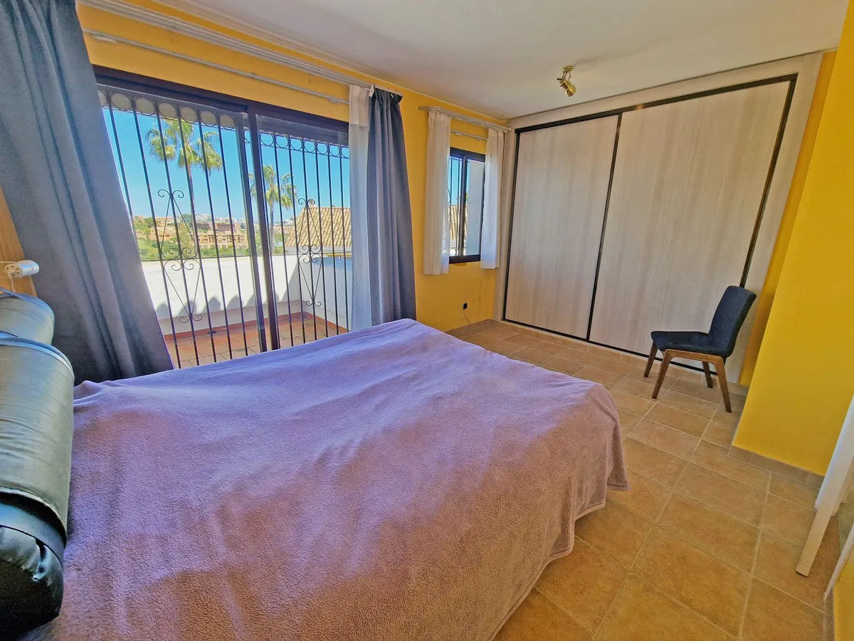 bf712354-8cf3-44ad-92e9-ca25b5271a8f