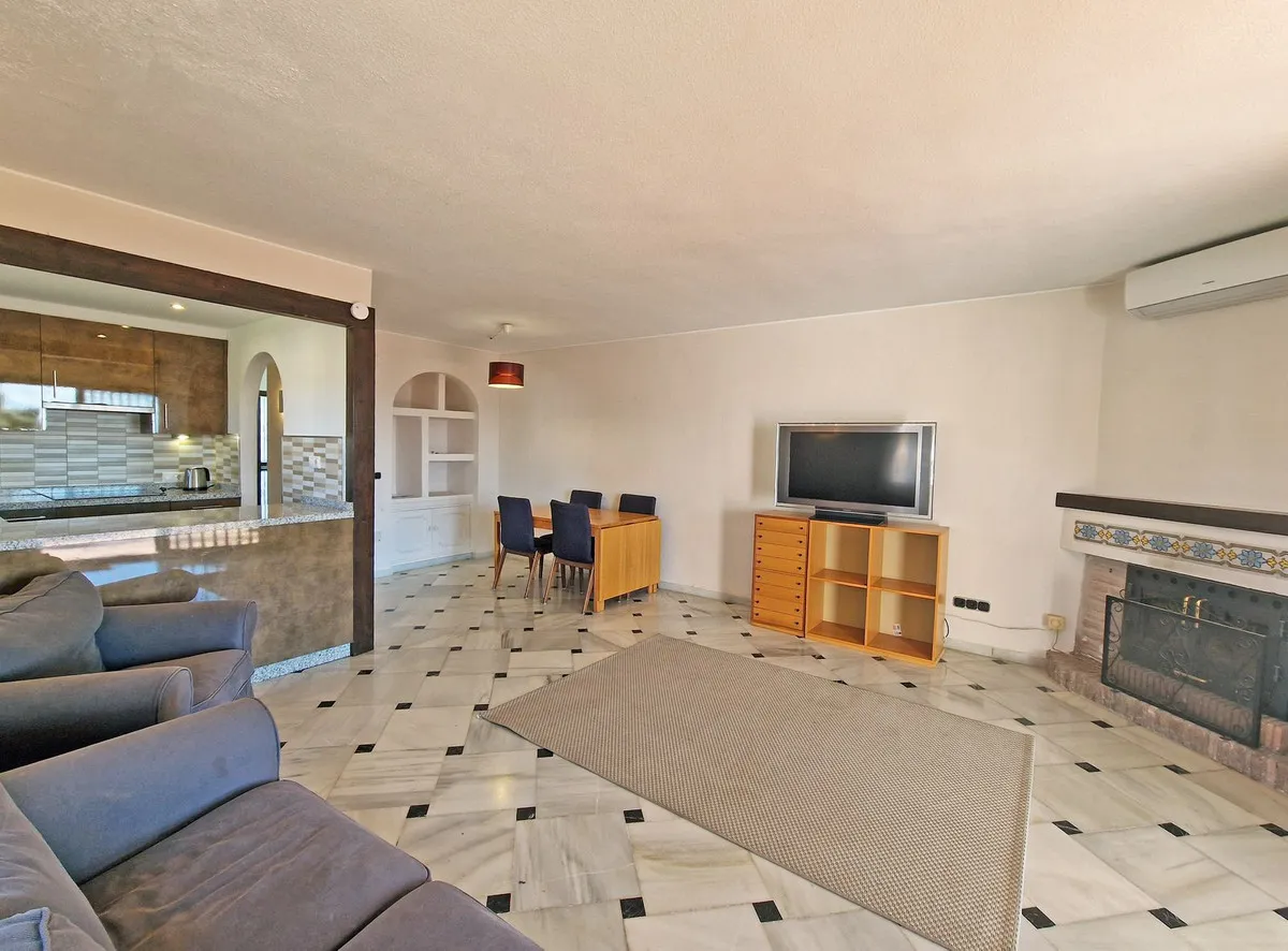 c17bc4d8-2b8c-4841-9e6a-2e7edf937cef