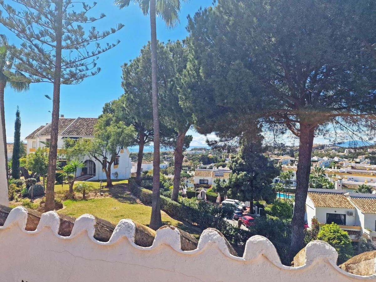 eb69318b-7925-496a-8ce8-c56d6f6c7770