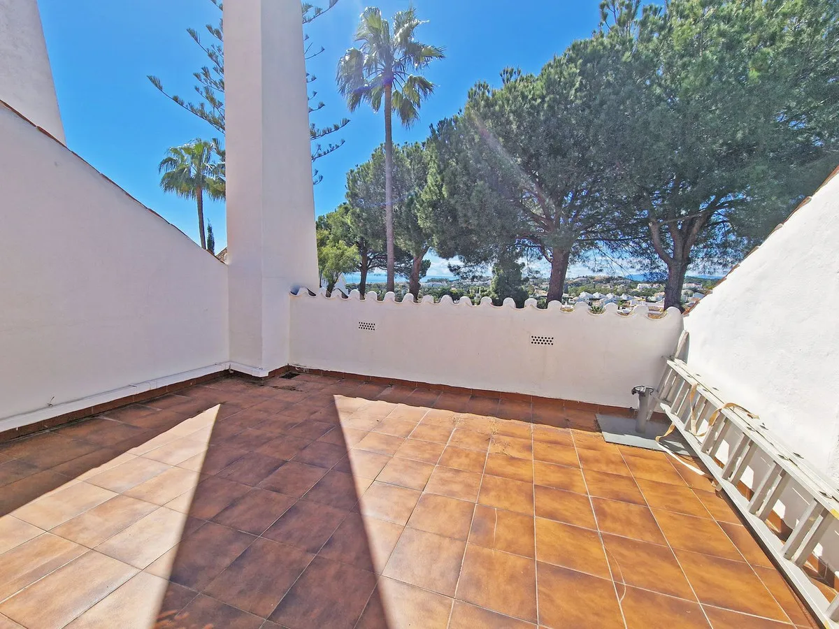 ee407f28-4299-41d0-a9a3-62333a354935