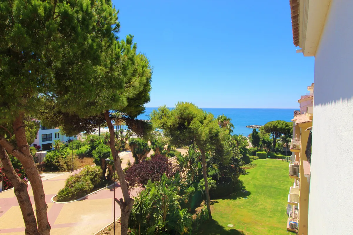 9bb7a8a0-2548-48c0-9e34-d5fb11dace47