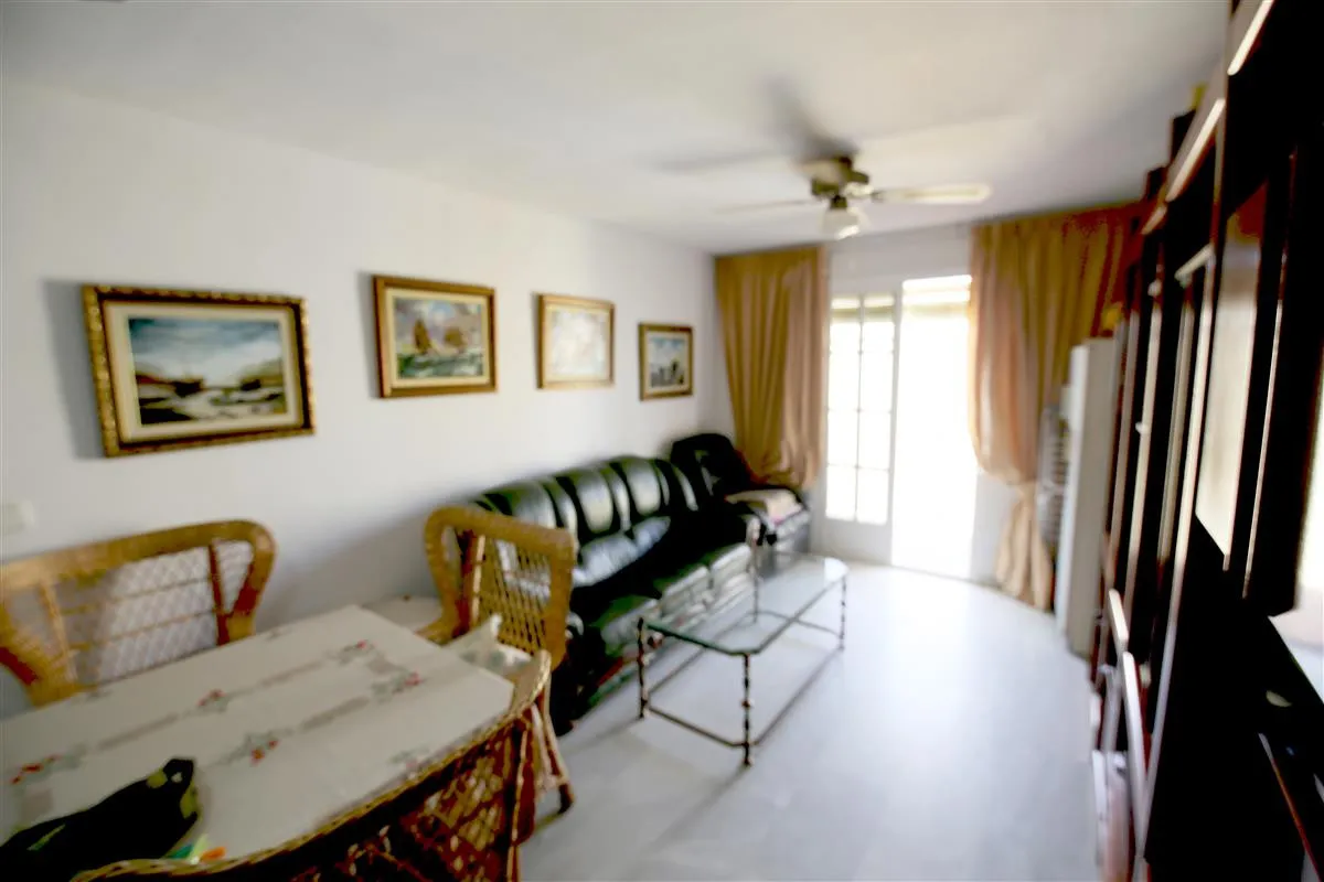 10068986-dacc-4d39-a8bf-22f7637cf133