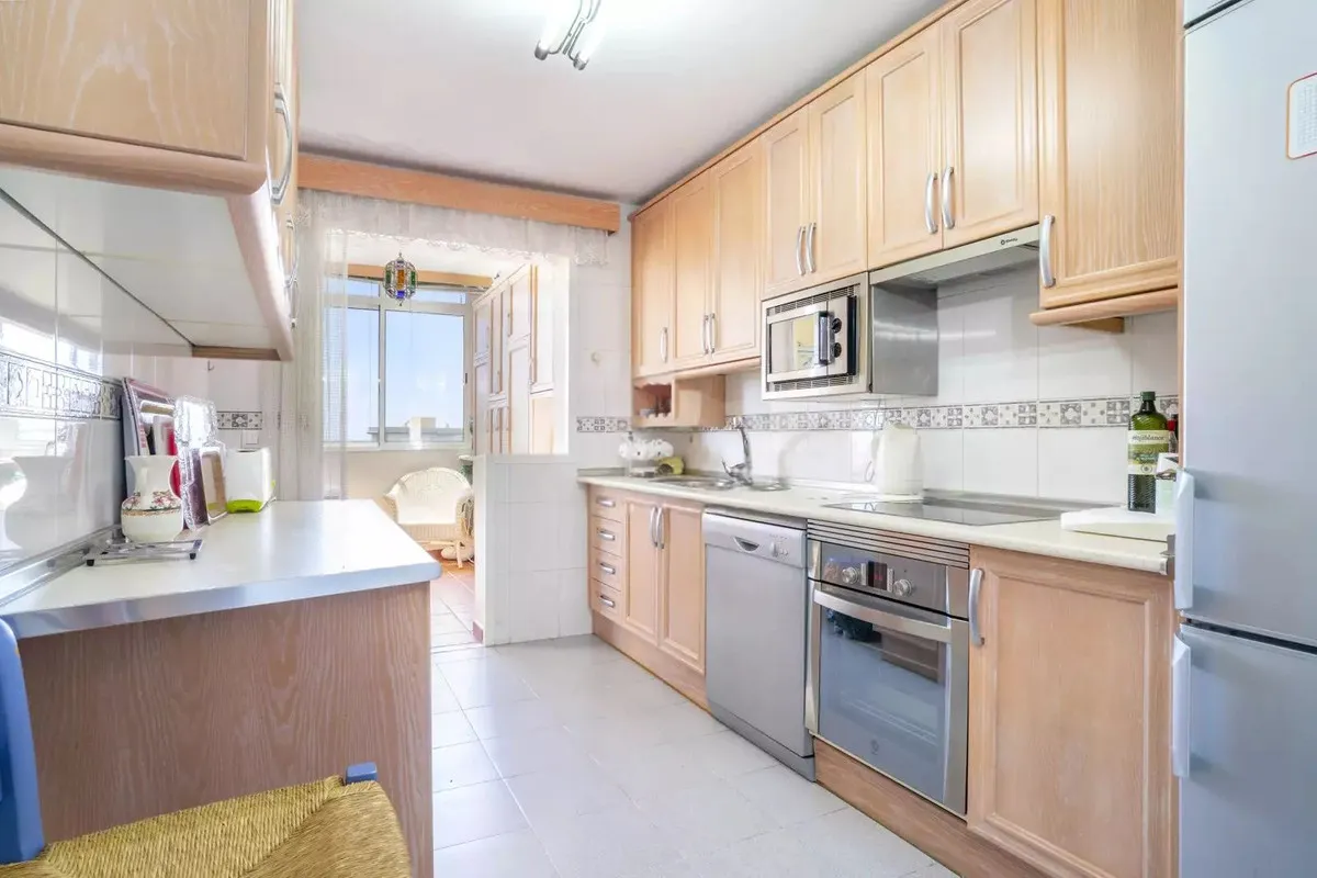 7240fb9d-6127-43b0-8655-c1d594a1ebf4