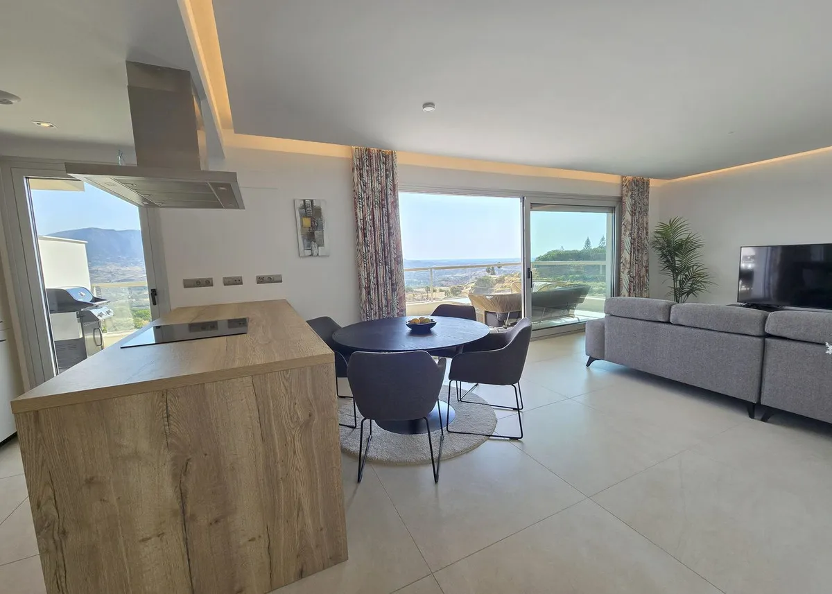 9c20bd5c-8433-4097-ba22-a5895f046832