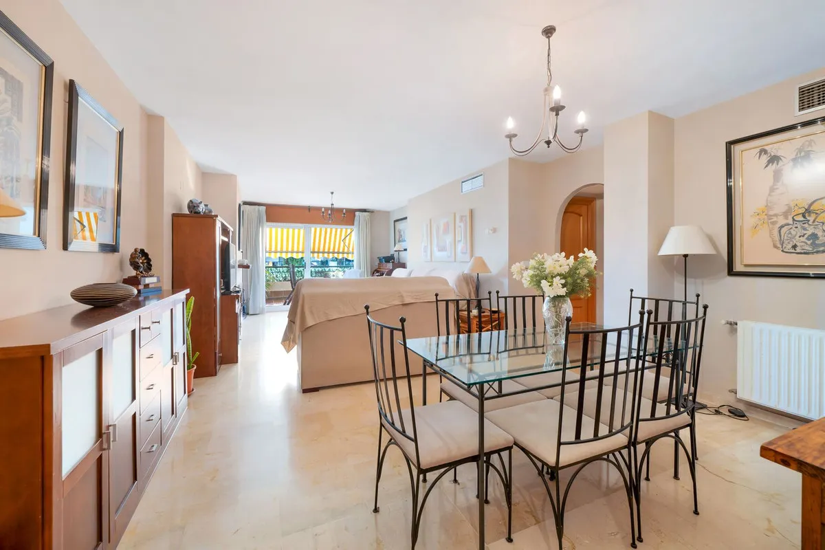 b97d4f0c-a346-4b40-b0fa-1a0ef8e4db54