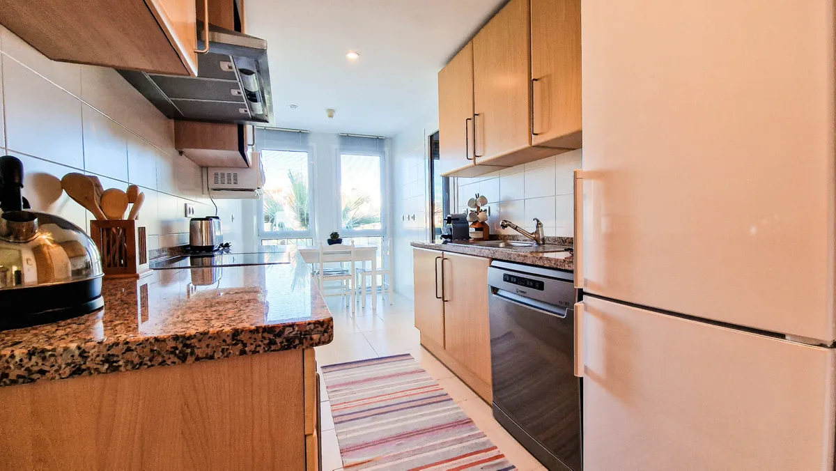 3c0d30c5-b405-4727-bbf3-536ec4cc9c04