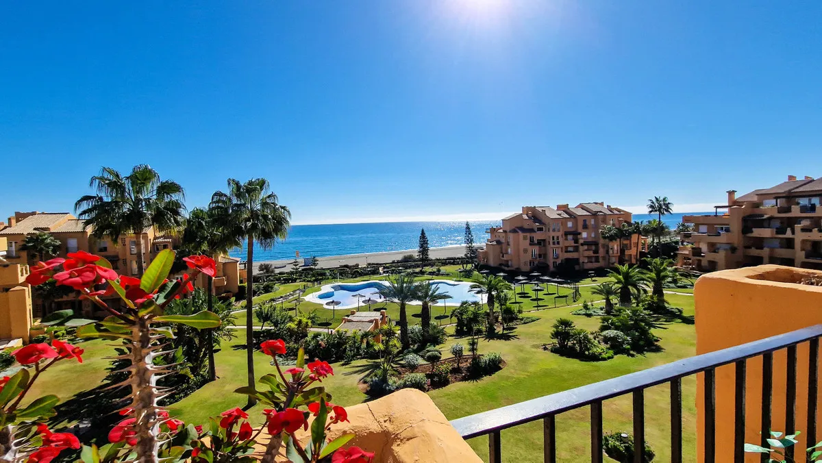 b40b653e-bb4f-4a78-95fa-d2d0aa99af8d