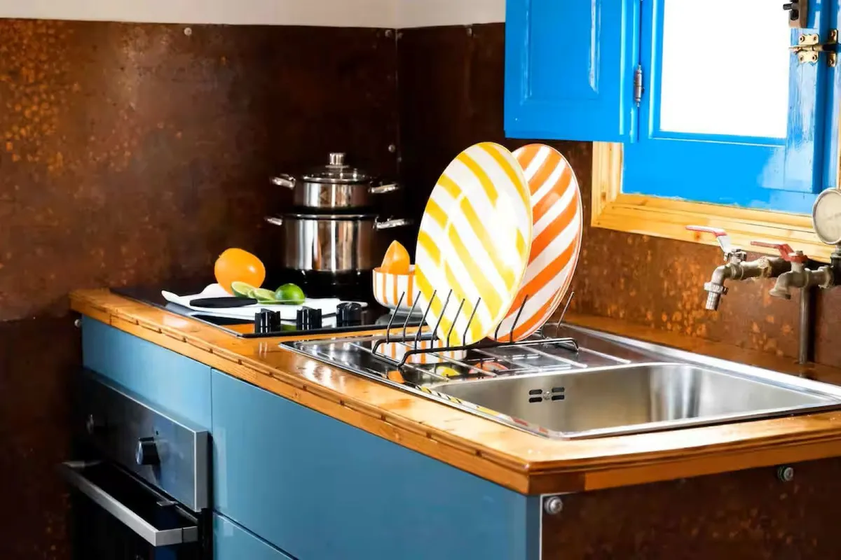 2f3a5e6d-4003-419b-bbfc-08691fb1500d