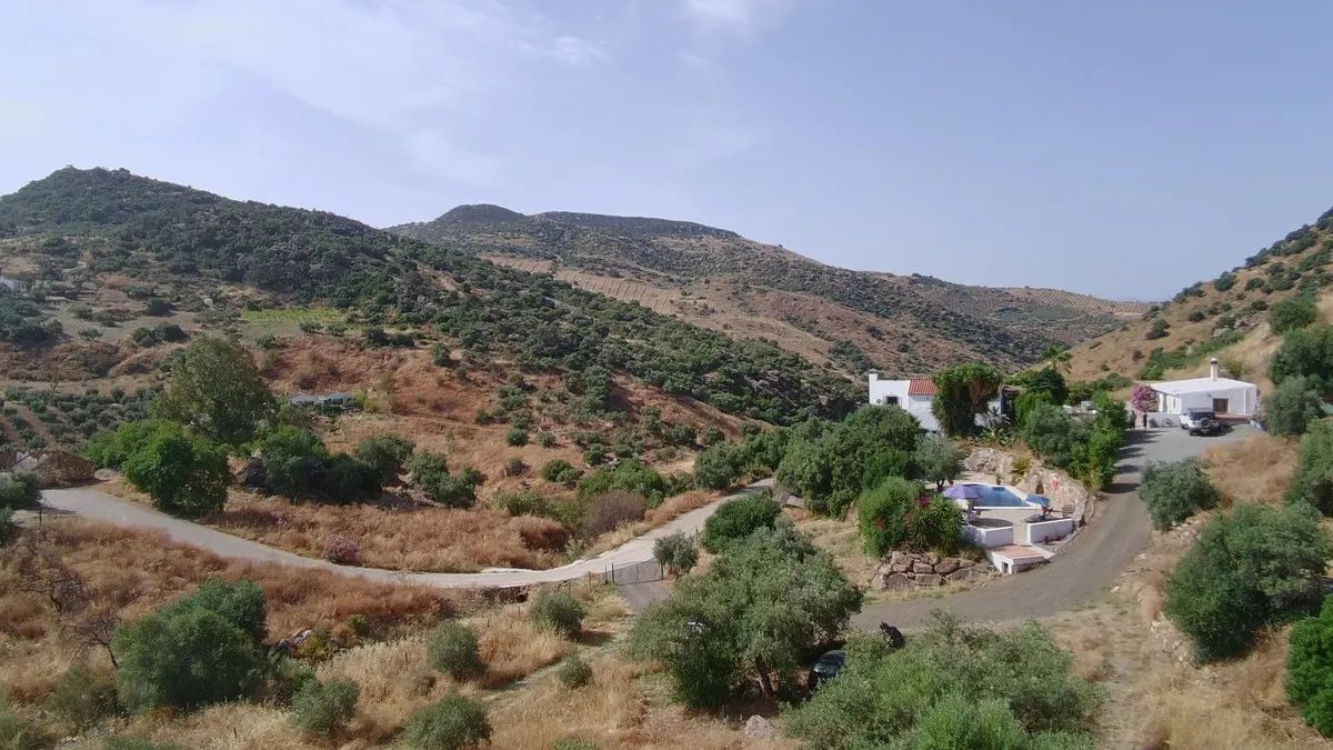 4457c80d-924f-40a6-bbac-2e89fcca0e7f