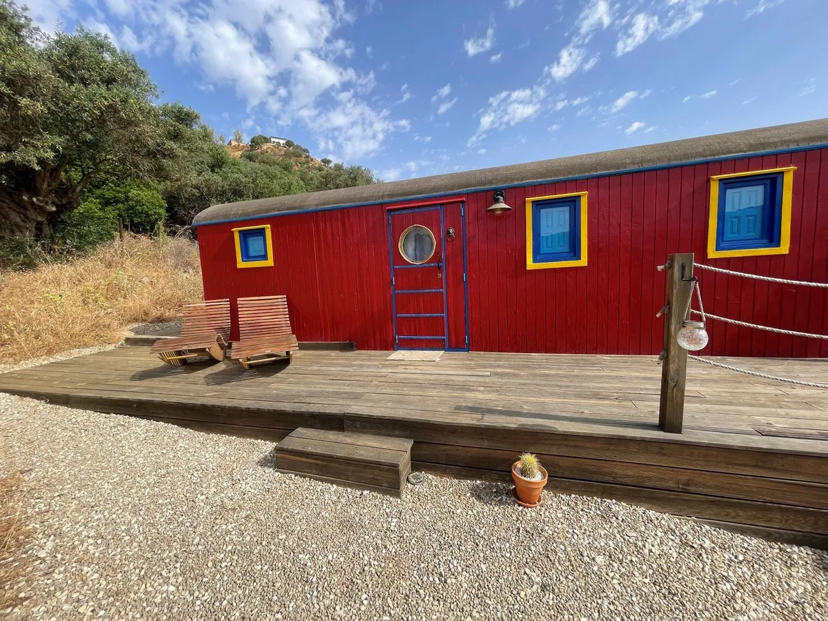 6006276c-f36c-43f6-a60b-f8d92d29cede