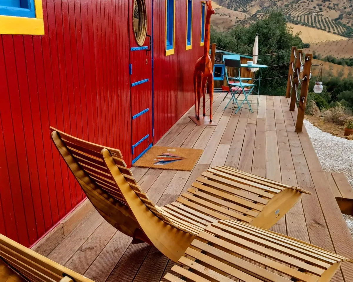 7b140360-64a9-4b63-9daa-1073cfbe7e69