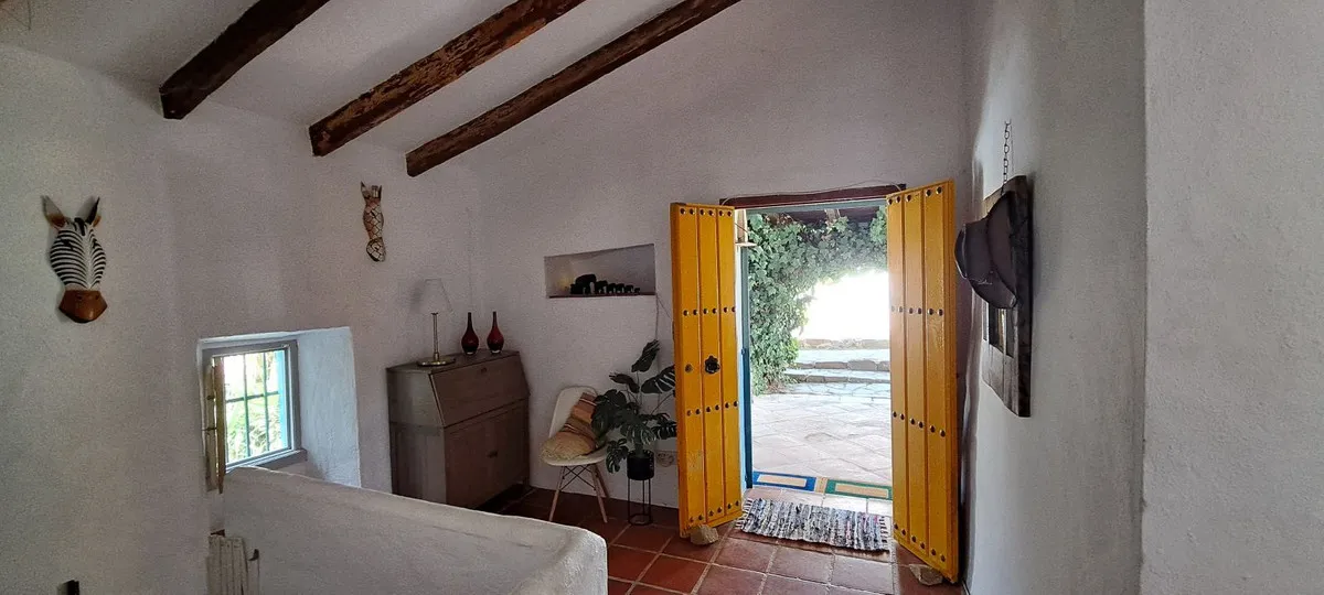 aa6cfc0b-64ff-4328-aa5c-a0363946119f