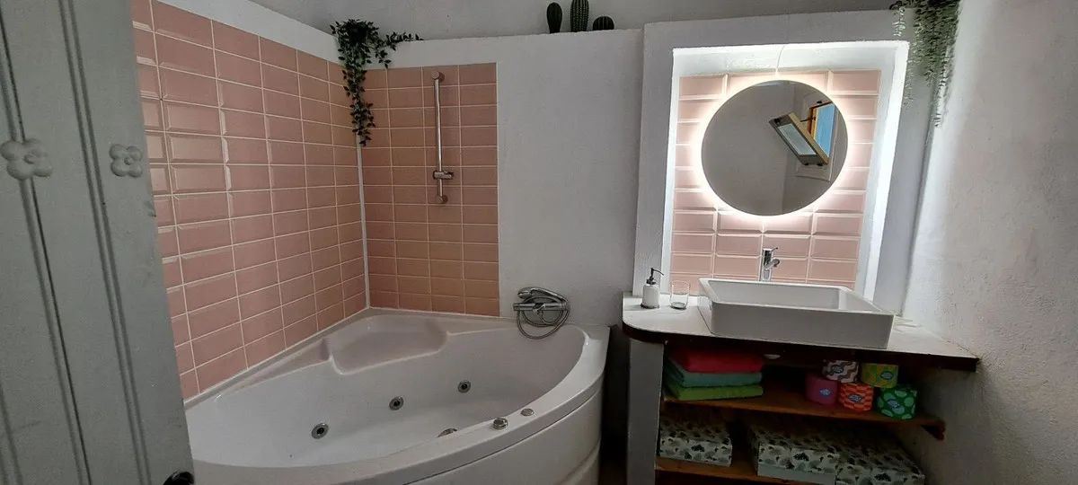 b1eadd6b-73bb-4598-8f49-955d9ff0b75c