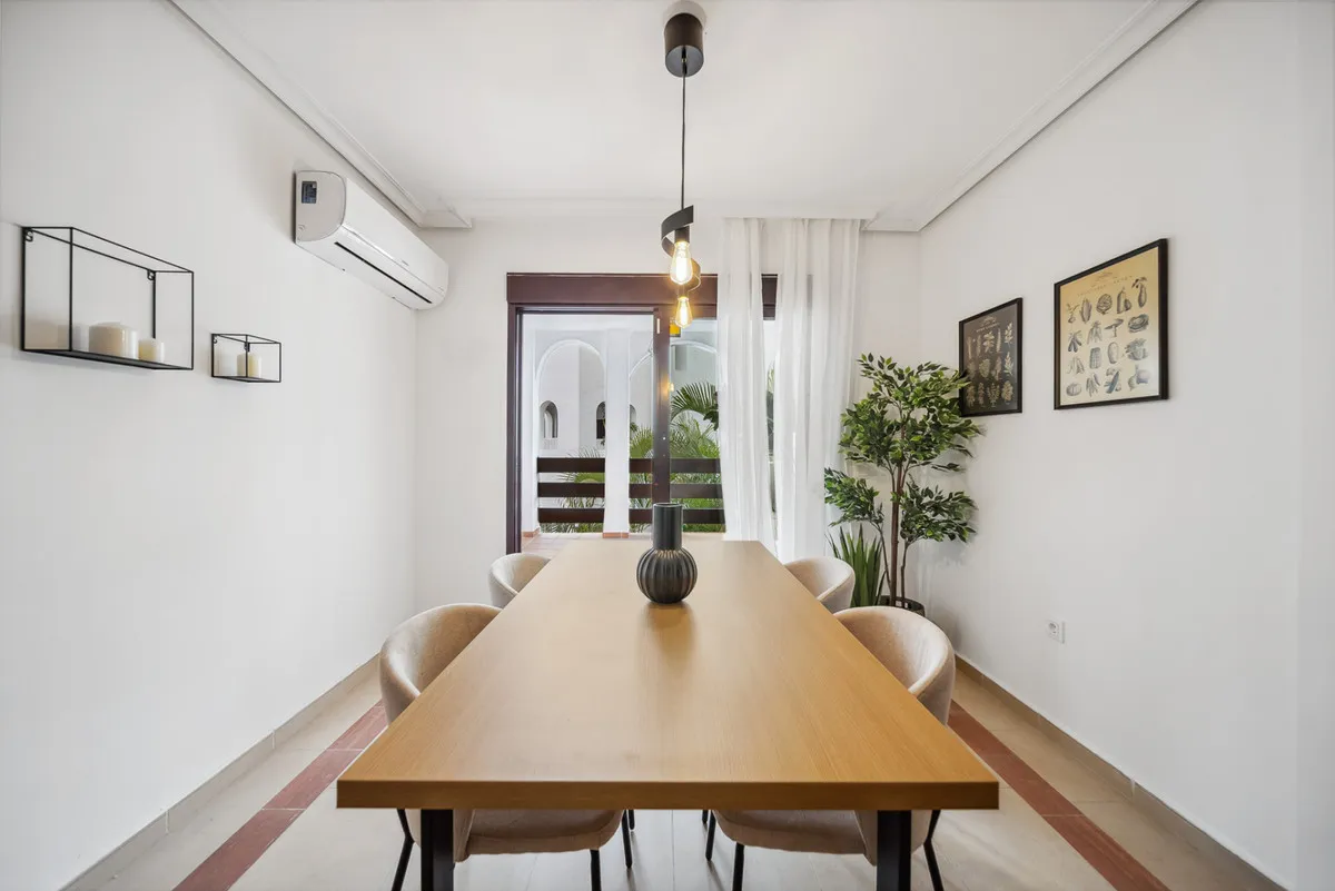 26e56b2d-5c27-46b6-8e5c-8e3a14ad4be4