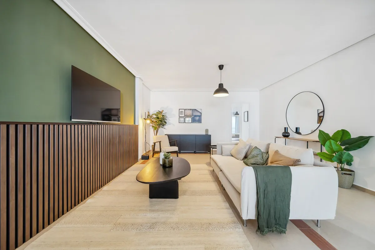 ad138ee4-4662-4c73-9da9-f4040988b8a9