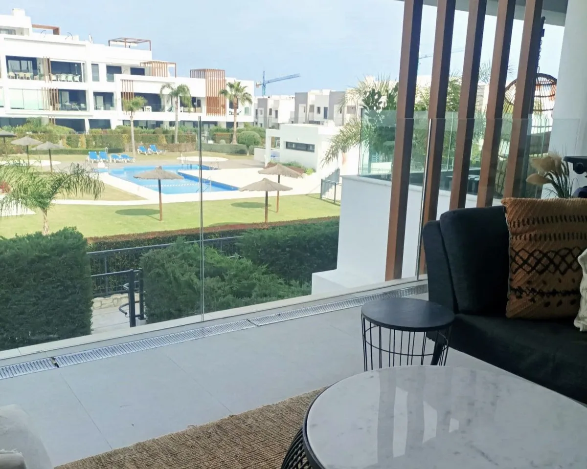 8a5ec3c1-2dff-4db7-92cb-f693c8c78939