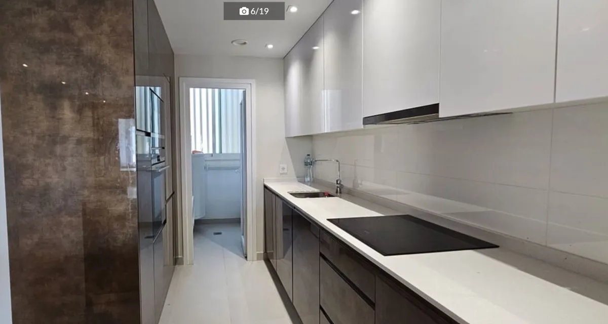 e4c19a08-9a5c-4edf-ae1c-4086fe18b4fb