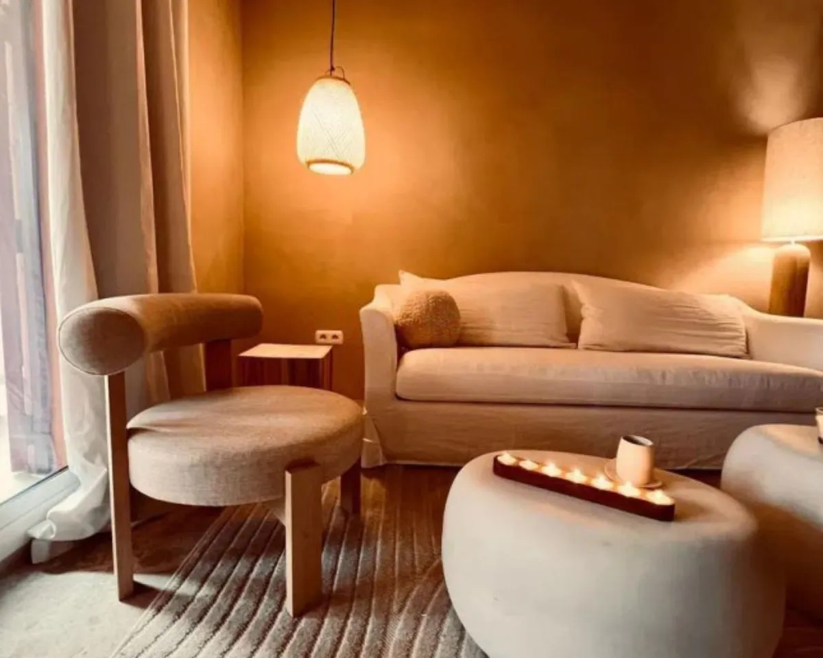 4c0dbf6e-48d9-40dc-9de8-2087ce4475bb