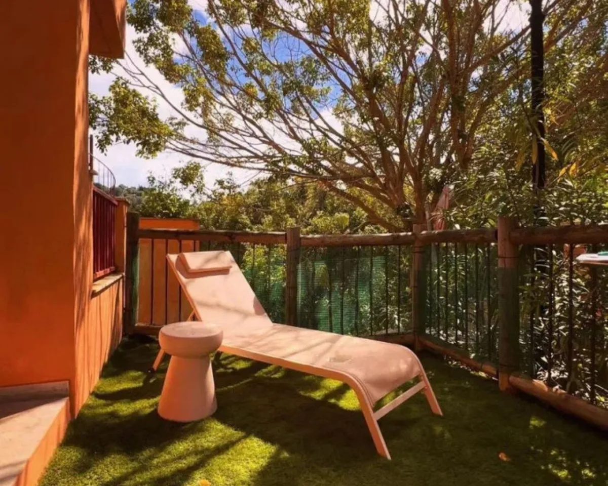 8d51ebb8-96bf-4b3a-94d1-b0726dc0546a