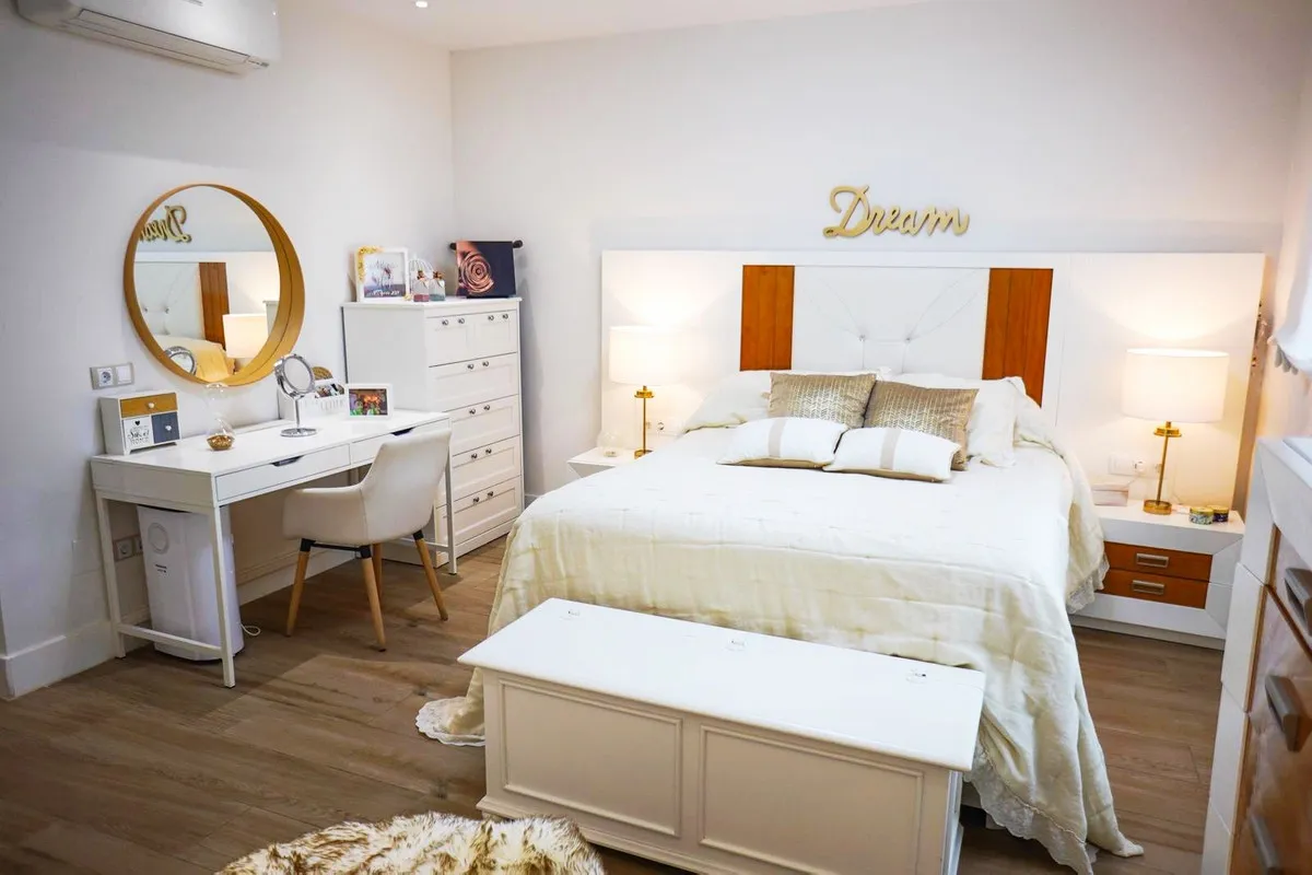 5d95c7c6-f064-460a-9d4b-e3f7ebe04438