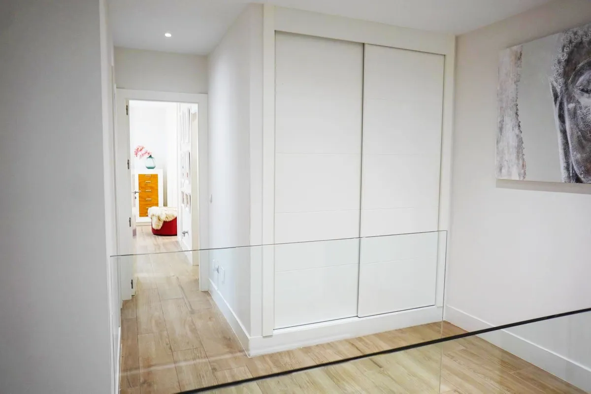 5dd2759f-92b8-439b-a474-cb6fe8a4de61