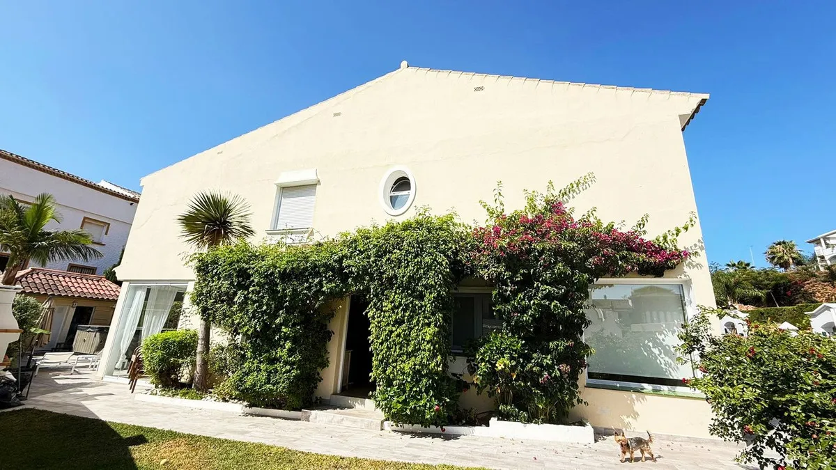 75e5f661-15cf-4148-ba44-c98b980e5705