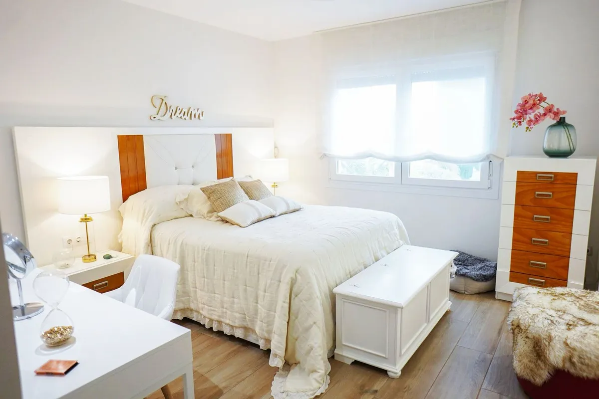 930b970d-1fbf-40d4-a724-5731ab400ac0