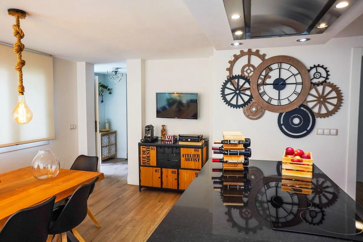 c2f84d62-ea48-4ebb-b274-e592d87355c9