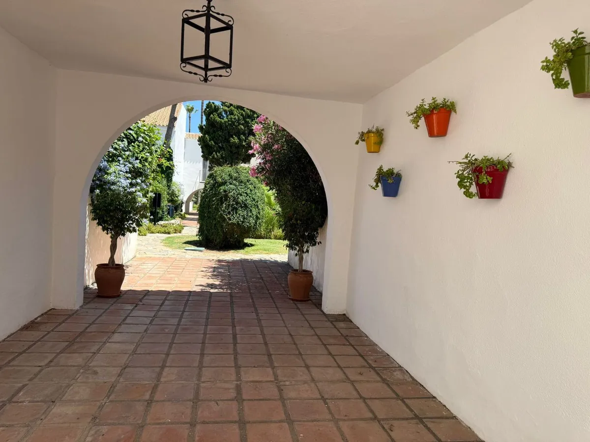 61bab5f8-89e8-4c21-a600-e0ccb20734f6