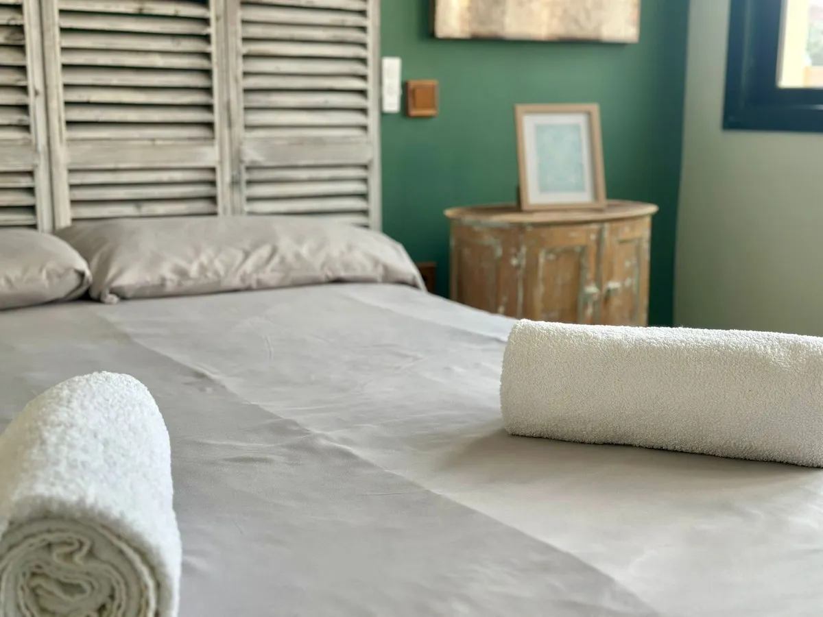 b32dc284-aa82-4598-8428-b86b6c514c5a