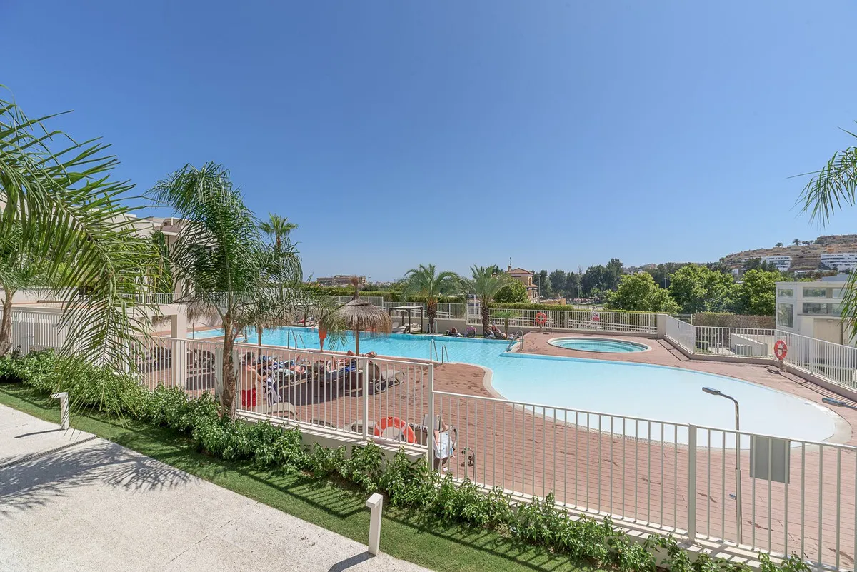 33a98919-50c5-4b7b-86bf-13ef7f4becd2