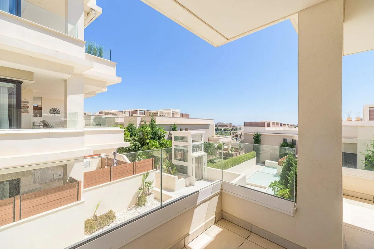 cbb2eb84-1ddb-4534-bd96-ea11ba59906c