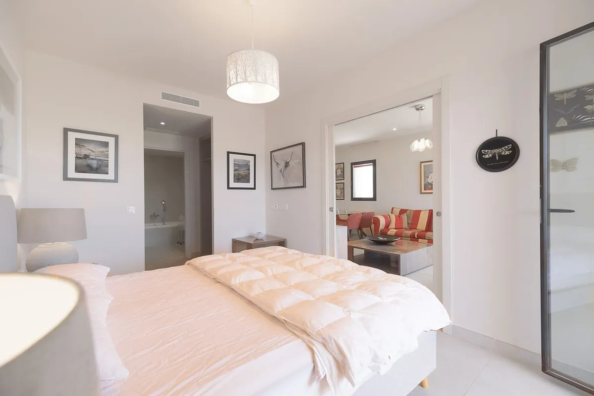 d874f564-aec7-430c-b897-5b9c3d1c8cfa