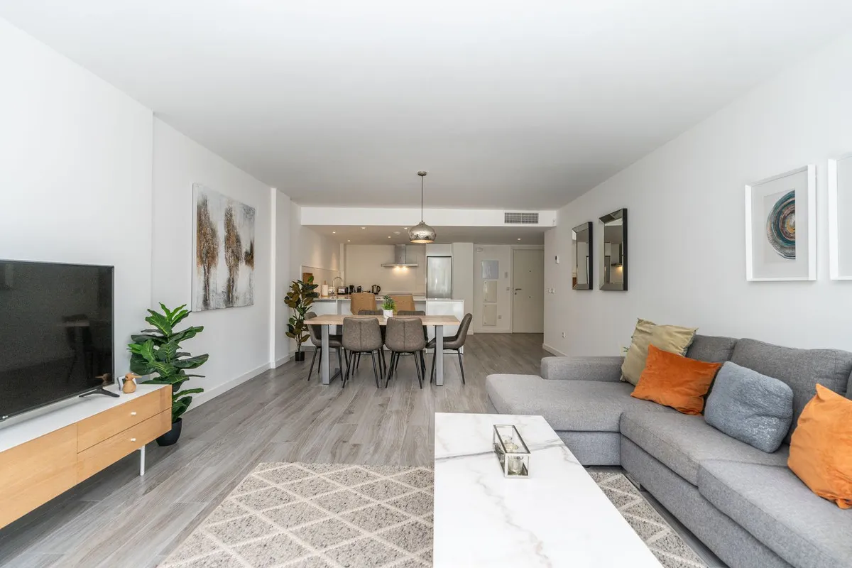 0b12bd8d-163a-46a2-b131-4ed15d40813c