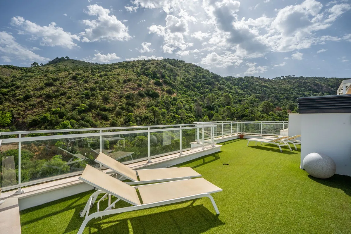 970dbd44-7fec-4e76-b6b4-4d08473dc582