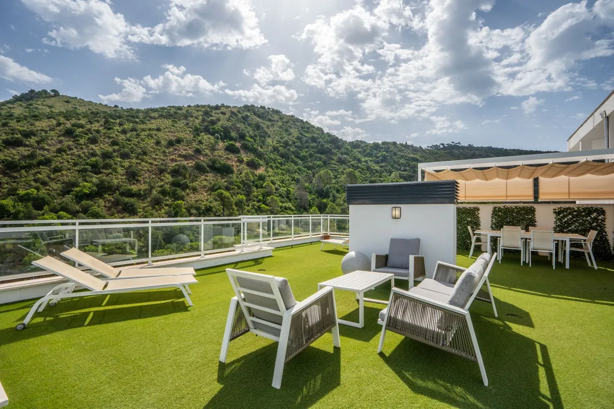 c40da6bd-634f-492d-b6d7-2074edda0e0e