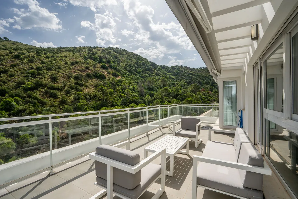 d3e2ef30-0d6c-4d74-ba0e-c9a6056e4d31