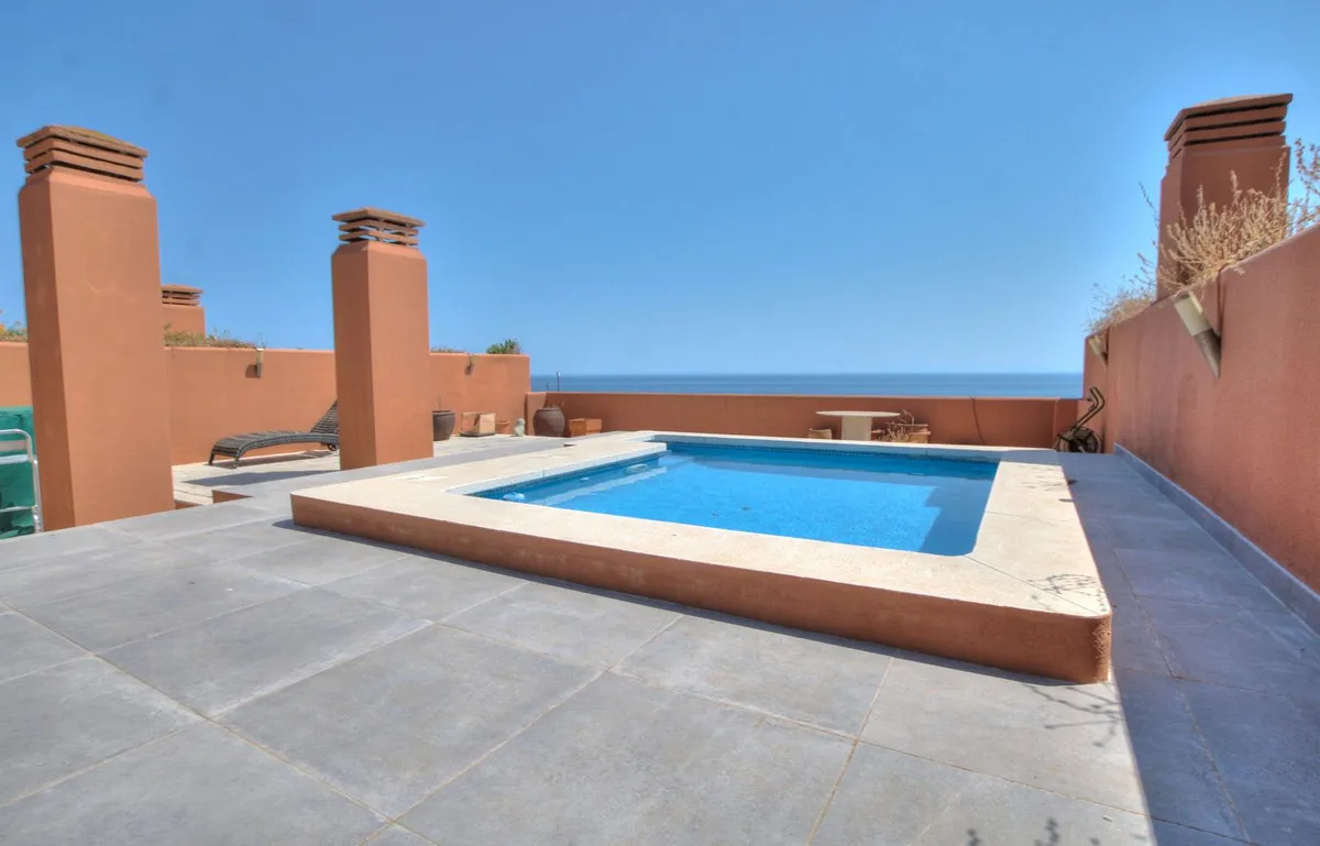 73ce1385-8457-47fc-81b1-03c0b6fcf51c