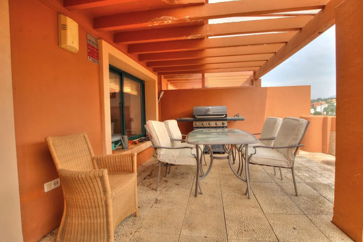 f25cffcd-74a3-4406-a804-e5b74e4e5b6d