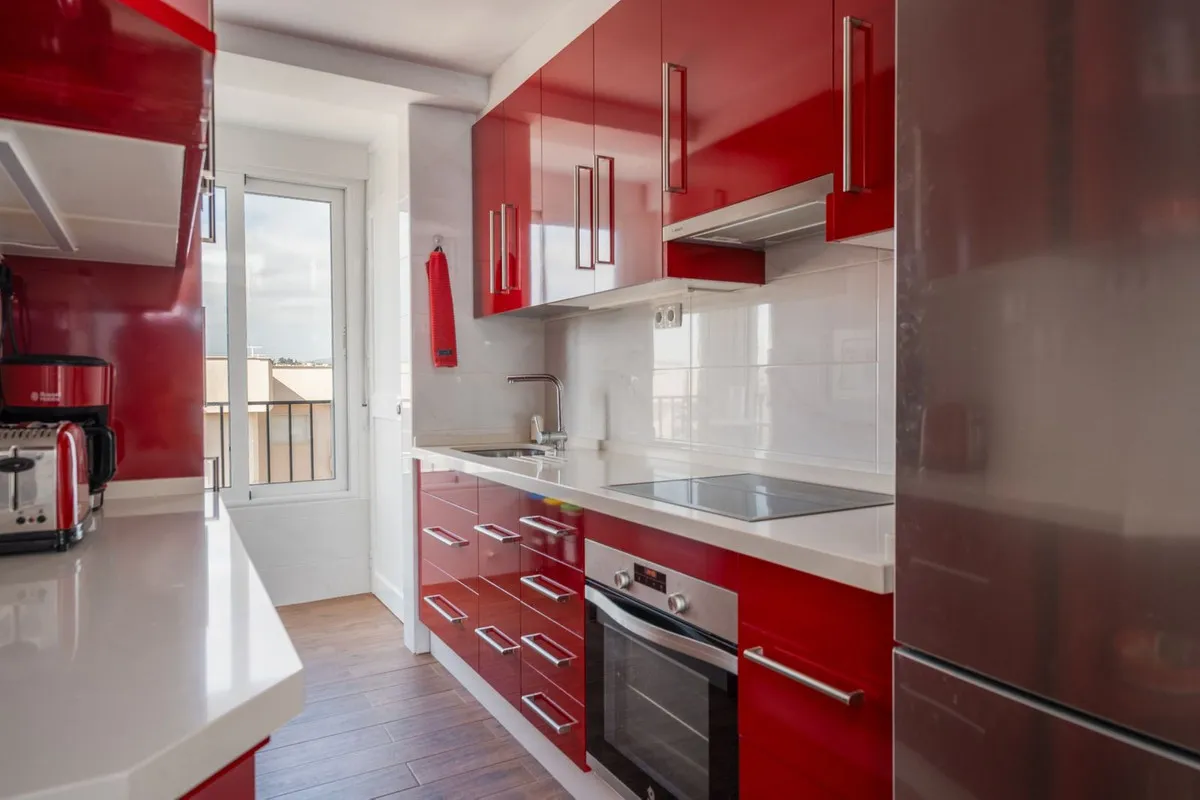 12b3ac15-2cee-448a-9300-7a78fc929705