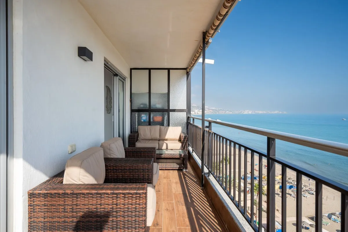 a553b6f5-4929-4a87-9b45-0f1d5be69e0d