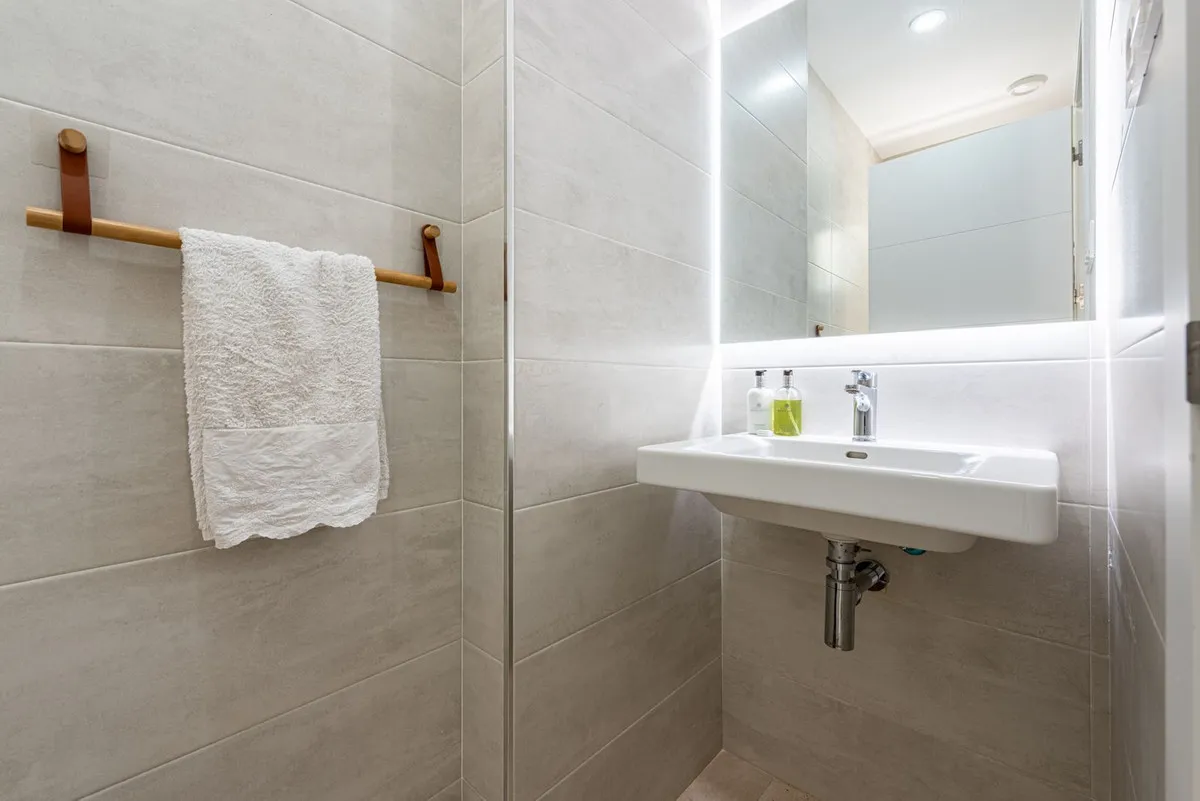 0890608f-cbd1-4ebd-8564-257a9c25a8db