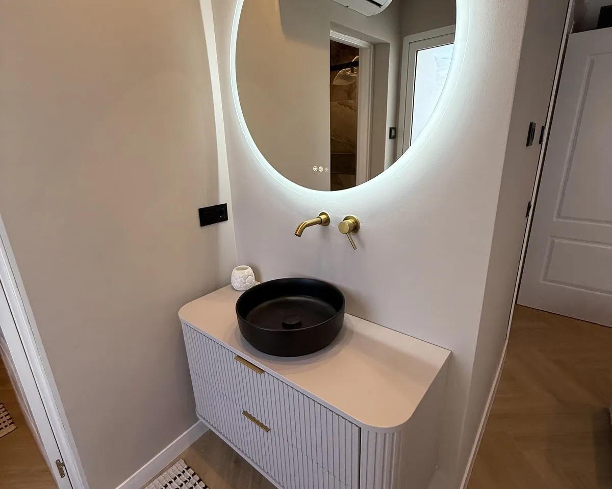 de4b283e-aa4e-46c7-80d1-258fbe451486